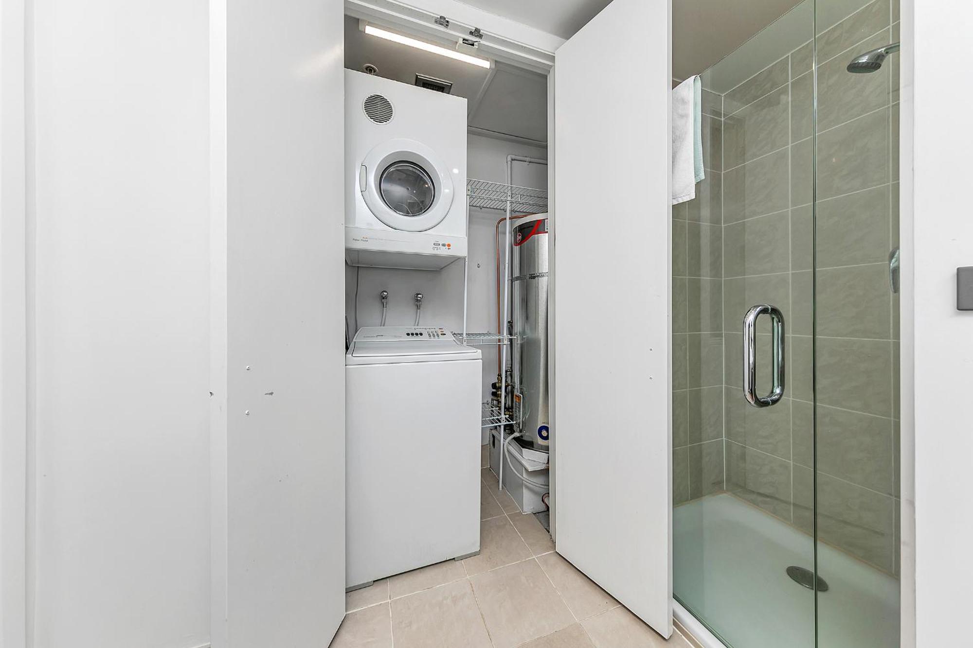 Sophisticated Spacious Apt W Stunning Harbour View Оукланд Екстериор снимка